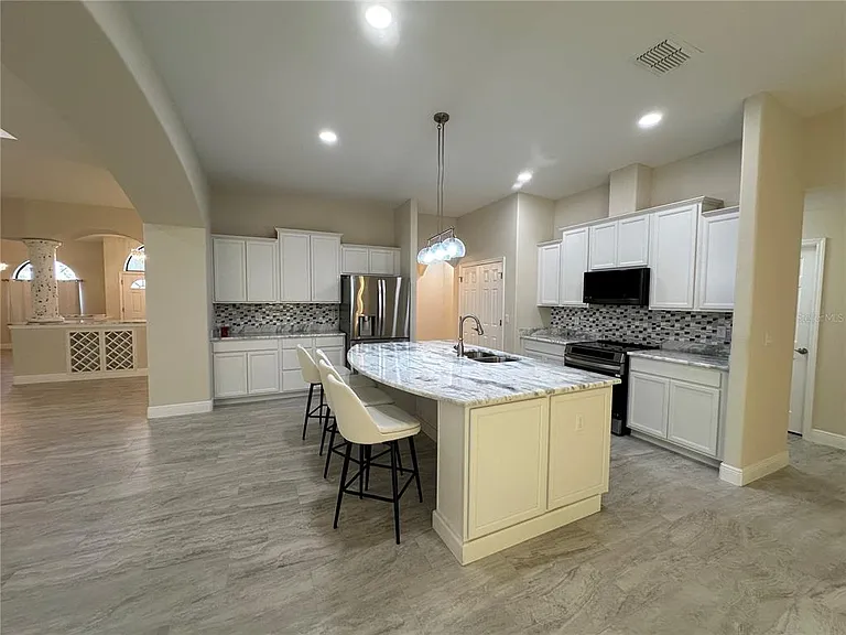 5780 N Lena Dr — Photo 14