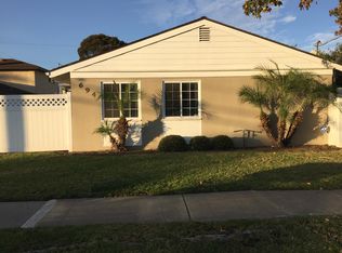 694 Center St #A, Costa Mesa, CA 92627