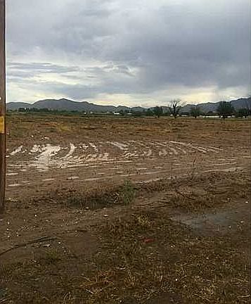 2nd image of 301 W Joy Dr