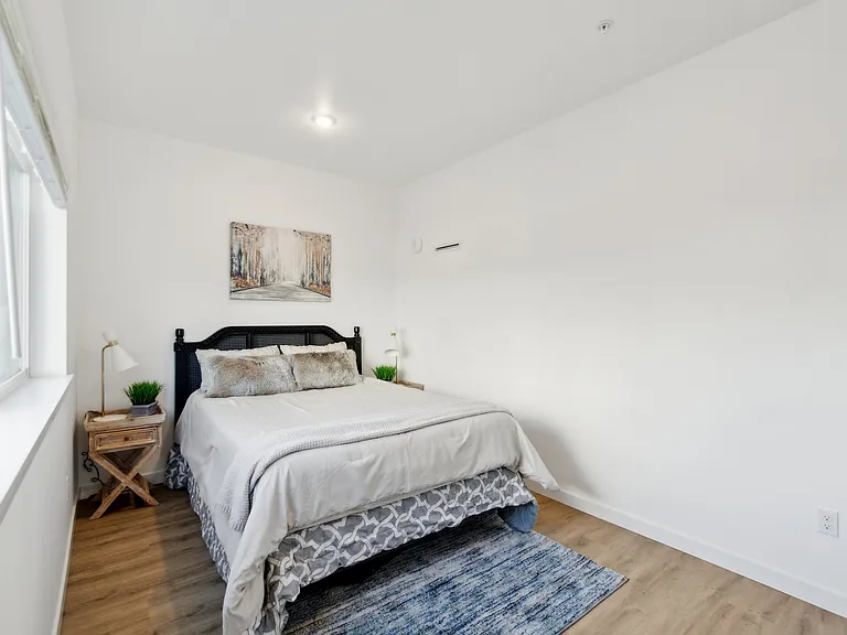 Copperstone Luxury Apartments and Townhomes — Photo 14