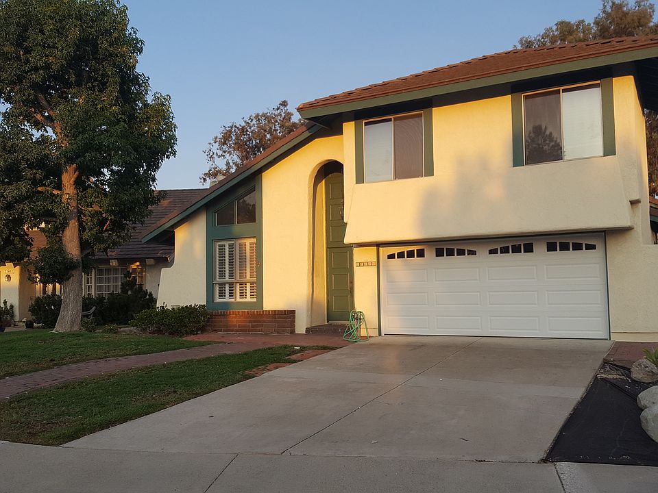 27426 Via Caudaloso, Mission Viejo