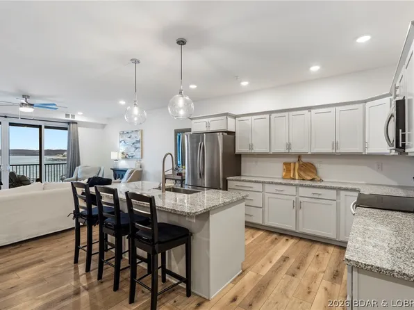 4910 Worldmark Ln #2B, Osage Beach, MO 65065