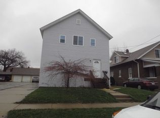 677 High St, Aurora, IL 60505