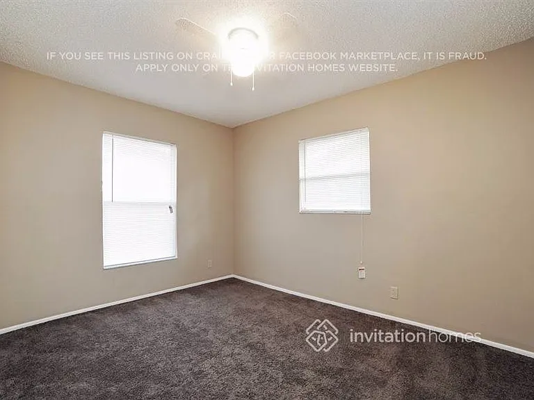 4700 Cortez Way S — Photo 9