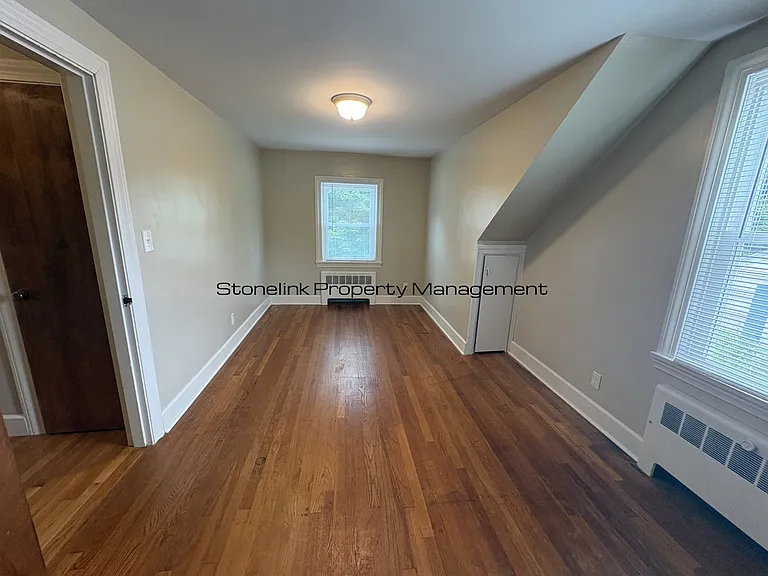 60 Hambly Rd — Photo 12