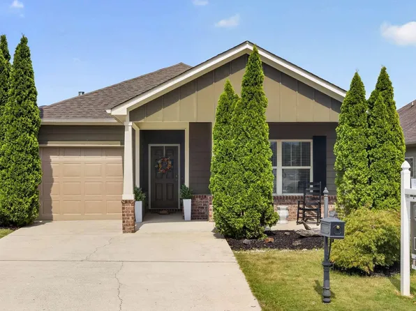 1018 Preston Pl, Chelsea, AL 35043