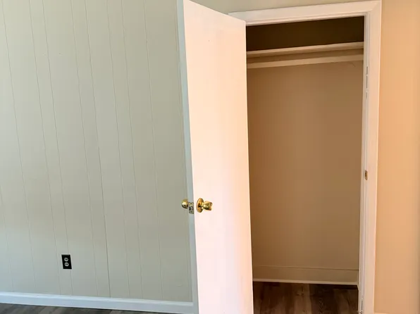 (undisclosed Address), Schenectady, NY 12304