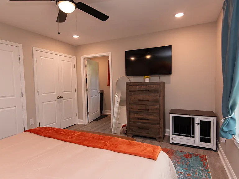1517 Stamps St — Photo 10