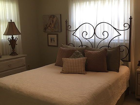 4th image of 1414 Littler Dr