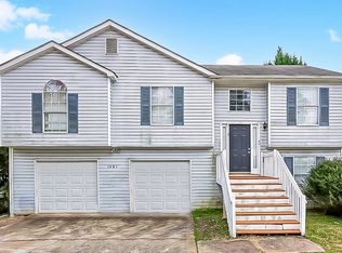 3481 Oak Leaf Ct, Rex, GA 30273