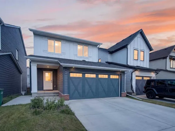 48 W Willow Grn SW, Airdrie, AB T4B 5M3