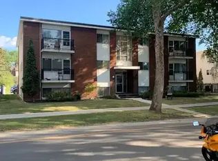 10634 80th Ave NW #302, Edmonton, AB T6E1V5