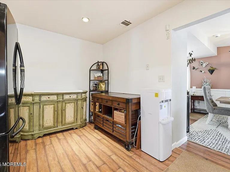 477 Mantoloking Rd — Photo 10