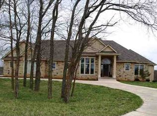 10000 SW Auburn Rd, Wakarusa, KS 66546