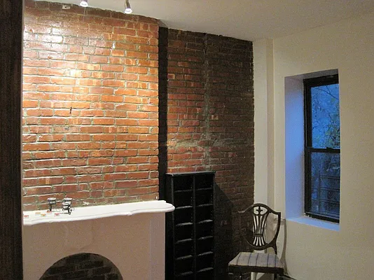 Rented by Wyckoff Heights Realty Inc. | media 22