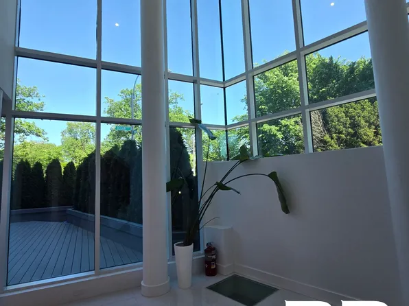 1406 Ocean Parkway image 2 of 14