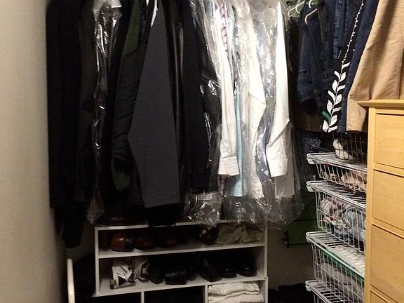 Walk-in Closet