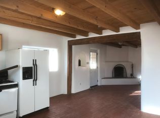 5 Camino Contento #B, Pecos, NM 87552