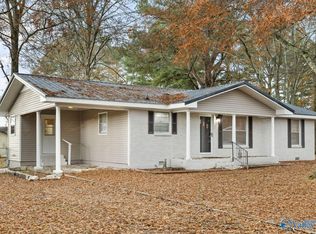 744 Williams St SW, Hartselle, AL 35640