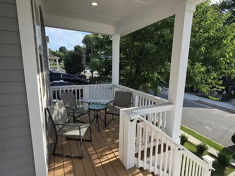 514 Griffin St NW — Photo 3