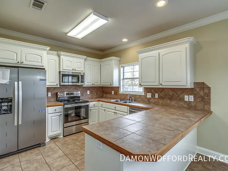119 Kenzie Dr — Photo 16