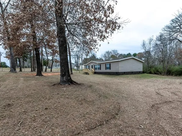 577 Crouch Rd, Benton, LA 71006