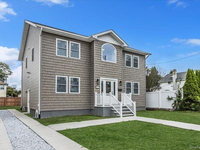 664 Clinton Avenue, Uniondale, NY, 11553