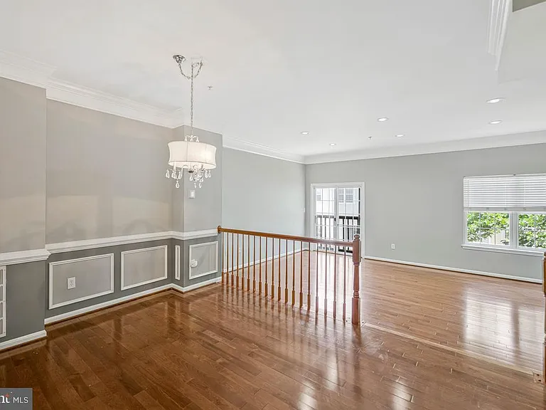 1815 Spanish Oak Ln — Photo 13