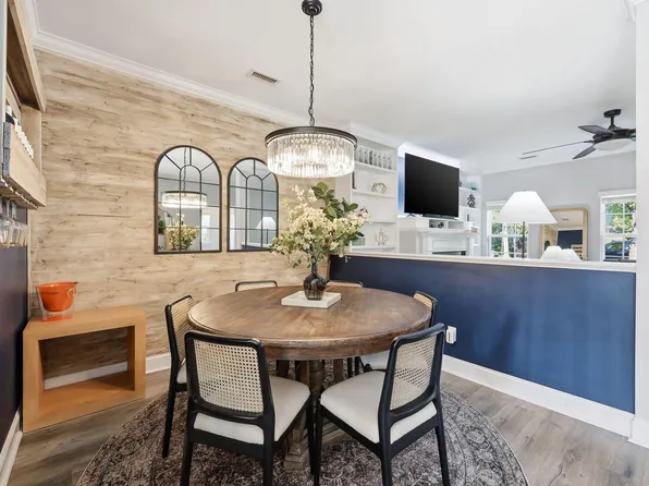 1115 Ileagnes Rd, Raleigh, NC 27603