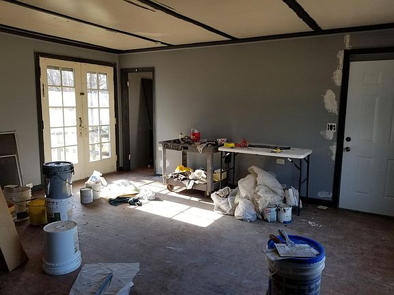 5th image of 12345 Adelbert St #2