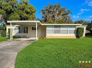 29 Lavender Ln, Eustis, FL 32726