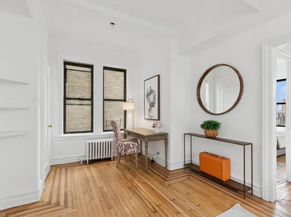 599 West End Avenue 12B image 2 of 7
