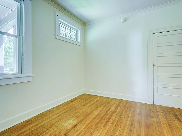 14 Vick Park #A — Photo 11