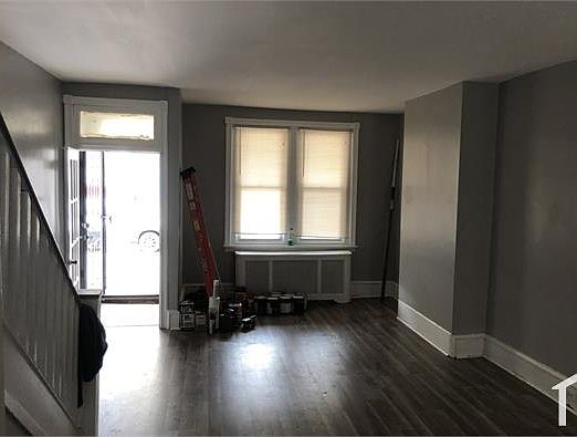 1st image of 744 E Westmoreland St