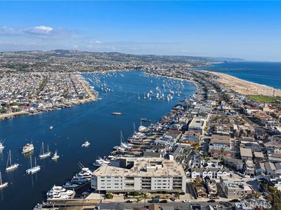 310 Fernando St APT 303, Newport Beach, CA, 92661