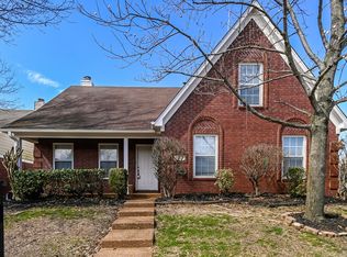 1029 Appling Meadow Dr, Cordova, TN 38018