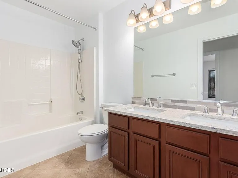 7217 W Crest Ln — Photo 27