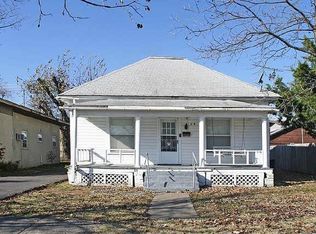 214 S Maple St, Nowata, OK 74048