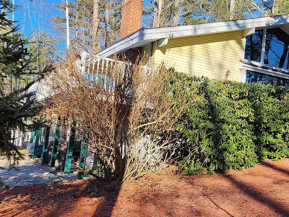 102 Suissevale Avenue, Moultonboro, NH 03254 Zillow