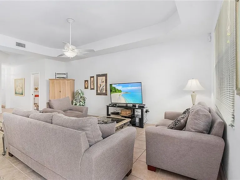 9814 Quinta Artesa Way #102 — Photo 11
