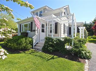 157 Ellery Ave, Middletown, RI 02842