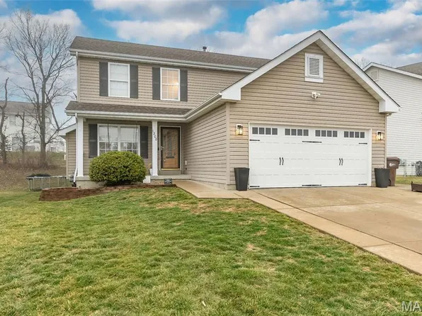 1208 Flintshire Ln, Lake Saint Louis, MO 63367