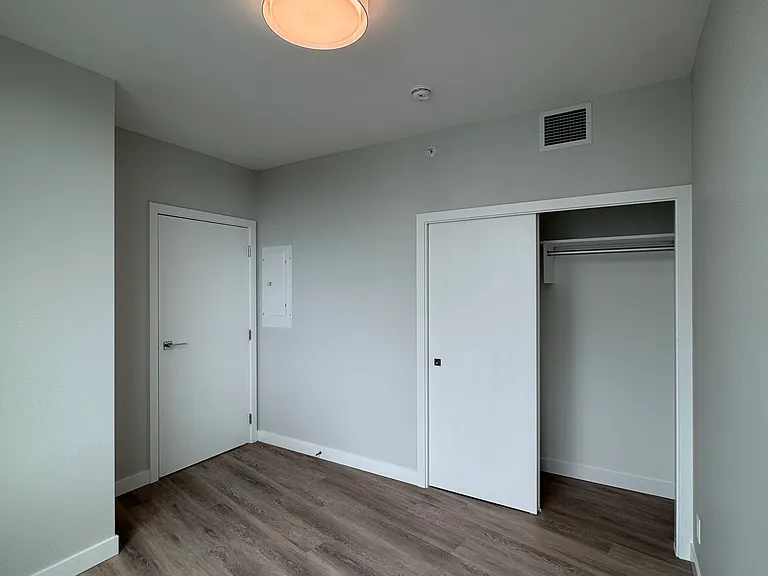 567 Emerson St #210 — Photo 7