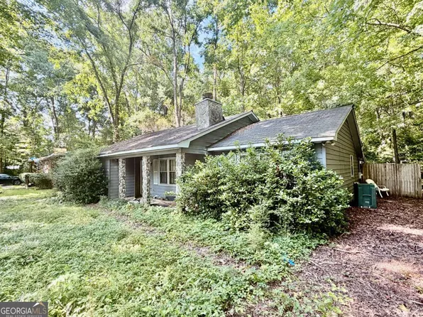 914 N Confederate Dr, Macon, GA 31220