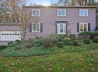 106 Marcourt Dr, Chappaqua, NY 10514