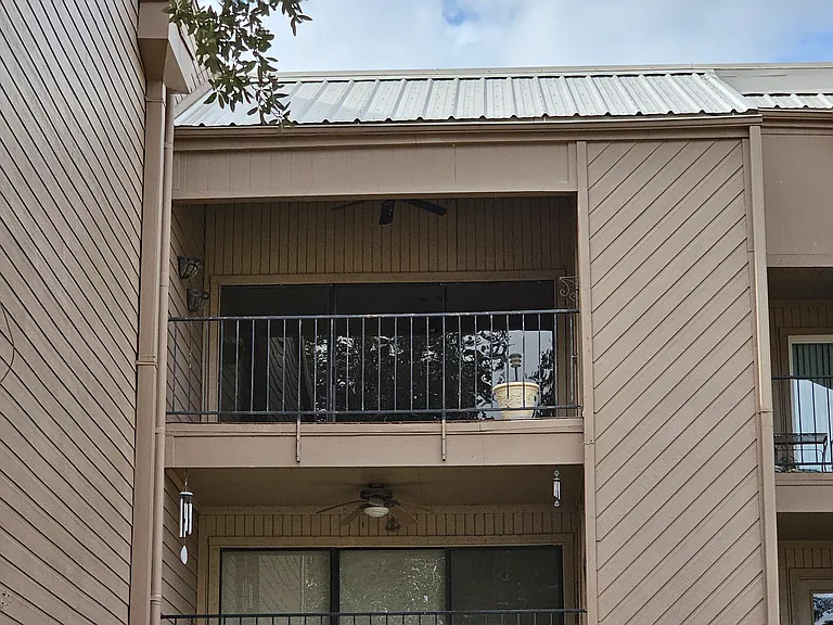 15575 Marina Dr #323A — Photo 37
