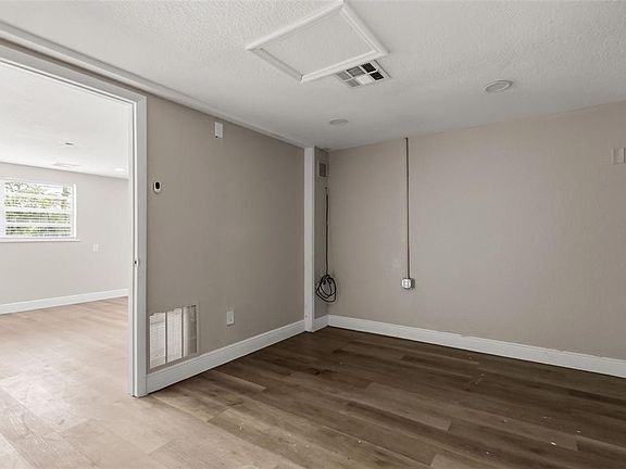 3rd image of 250 LONGWOOD HILLS ROAD