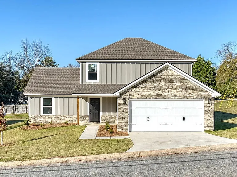 3943 Westgate Dr — Photo 1