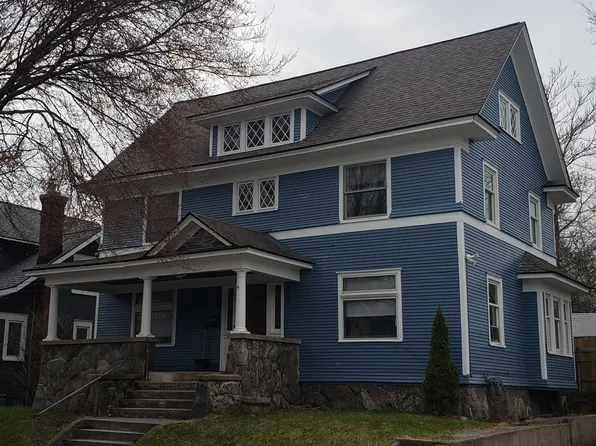 409 Eureka Ave SE, Grand Rapids, MI 49506