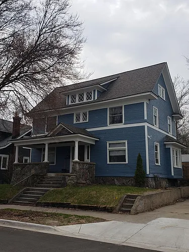 409 Eureka Ave SE Photo 1